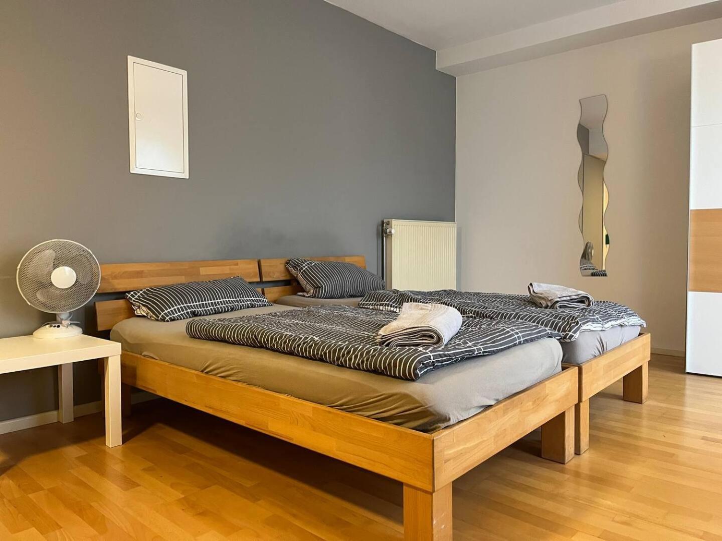 Simplex Apartments Am Ludwigsplatz คาร์ลสรูเฮอ ภายนอก รูปภาพ