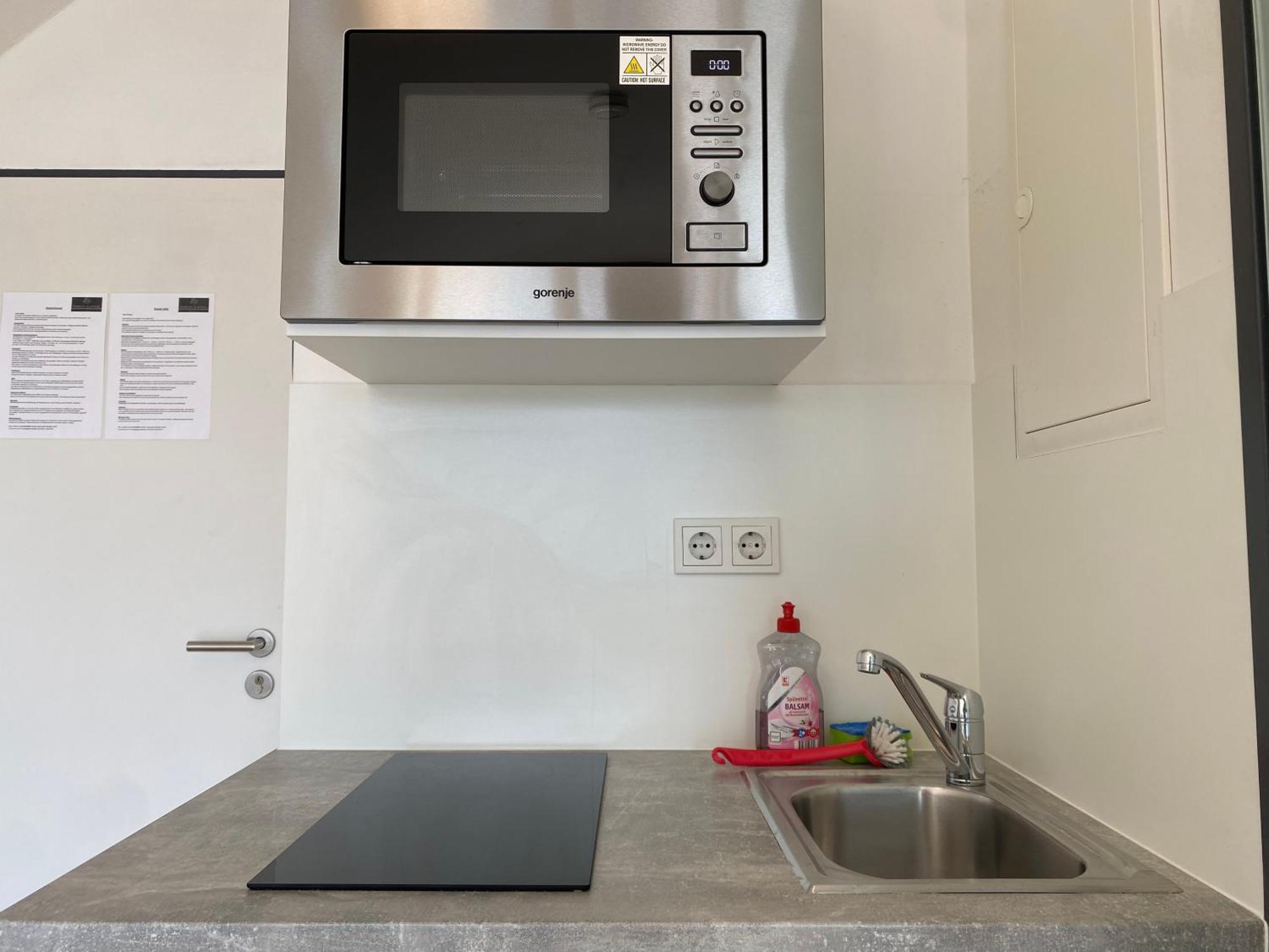 Simplex Apartments Am Ludwigsplatz คาร์ลสรูเฮอ ภายนอก รูปภาพ