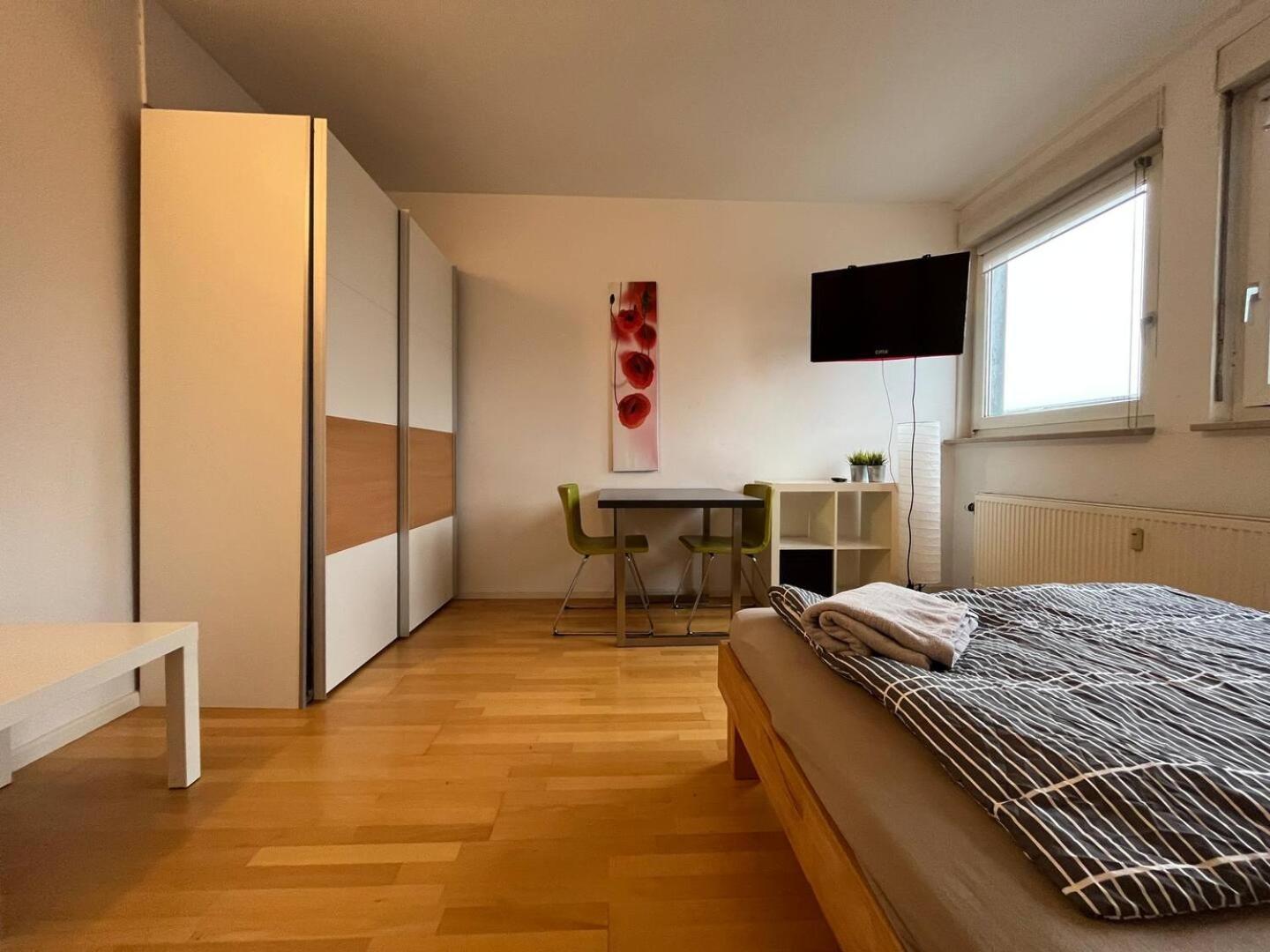 Simplex Apartments Am Ludwigsplatz คาร์ลสรูเฮอ ภายนอก รูปภาพ