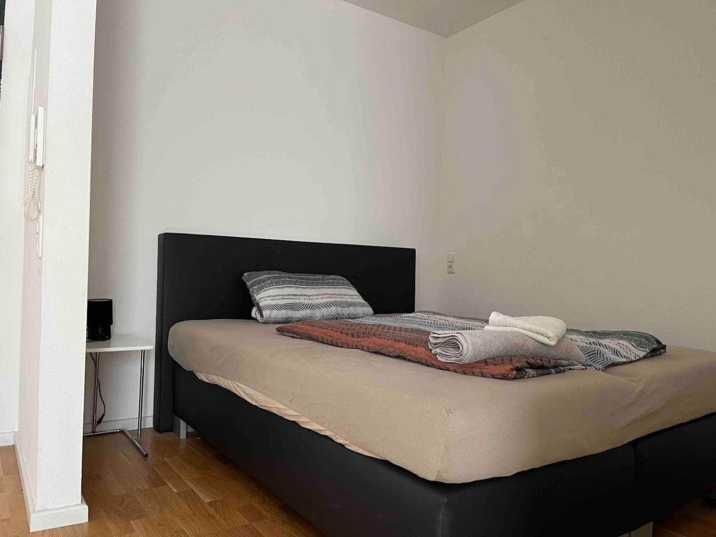 Simplex Apartments Am Ludwigsplatz คาร์ลสรูเฮอ ภายนอก รูปภาพ