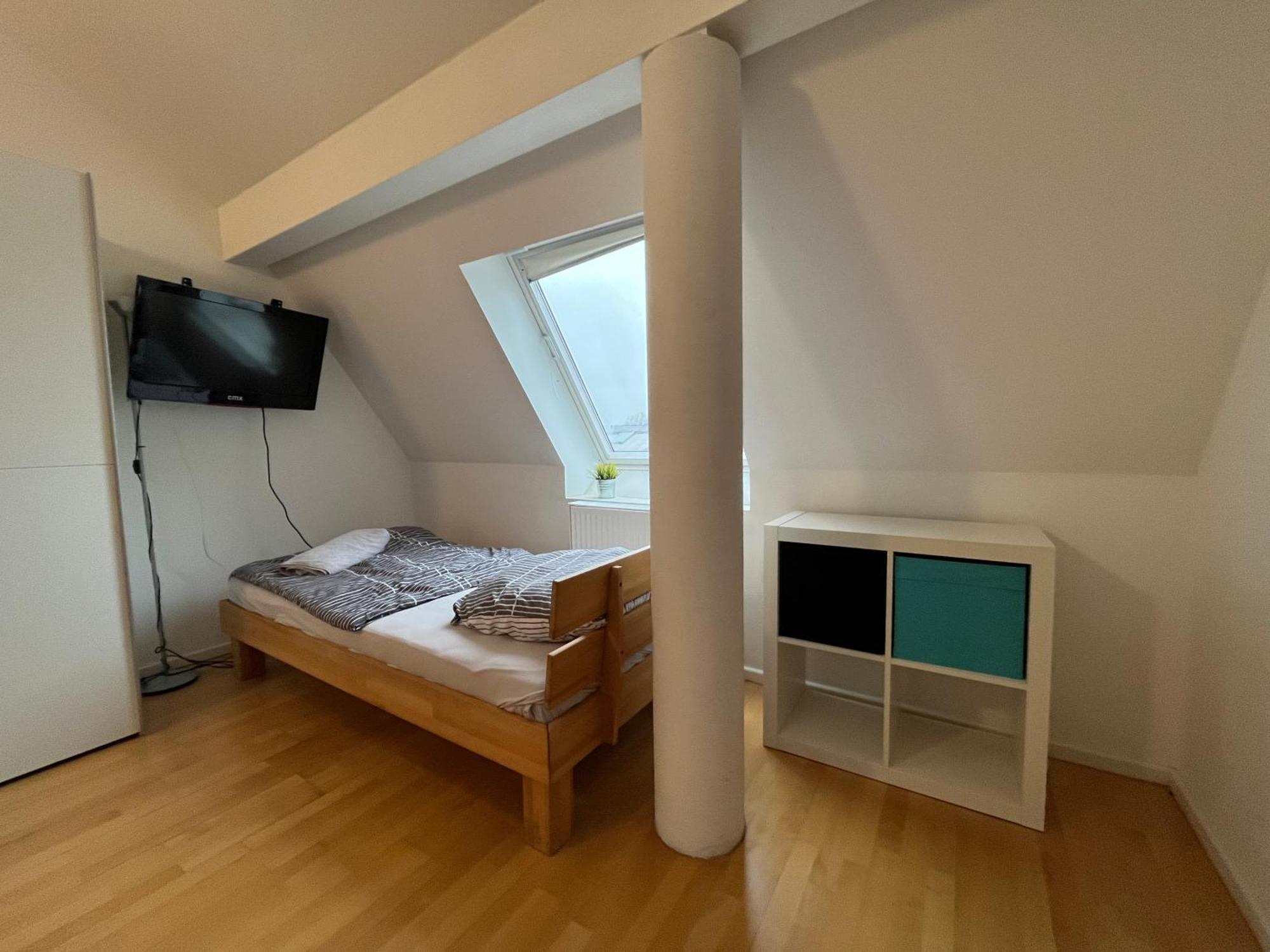 Simplex Apartments Am Ludwigsplatz คาร์ลสรูเฮอ ภายนอก รูปภาพ