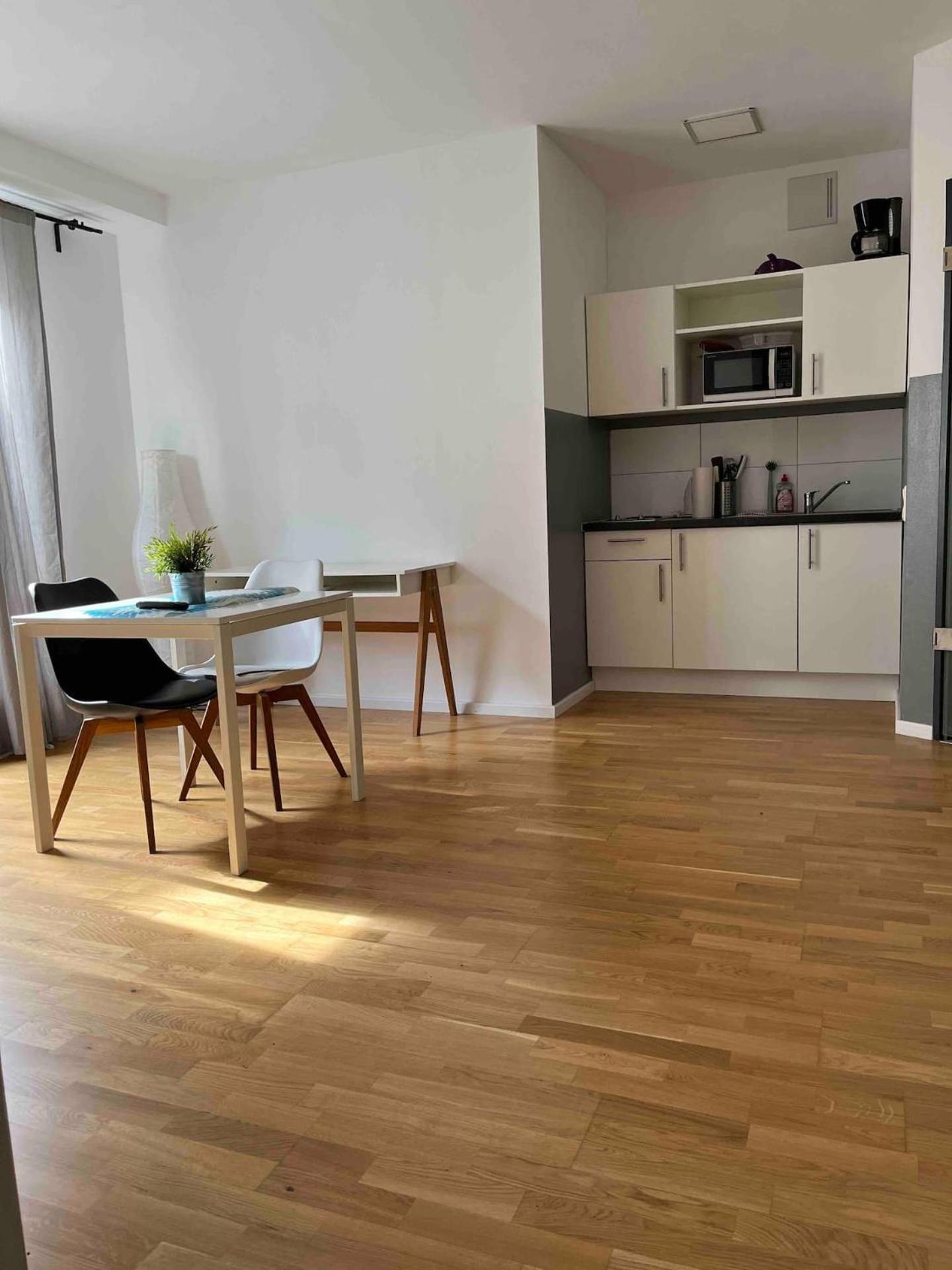 Simplex Apartments Am Ludwigsplatz คาร์ลสรูเฮอ ภายนอก รูปภาพ