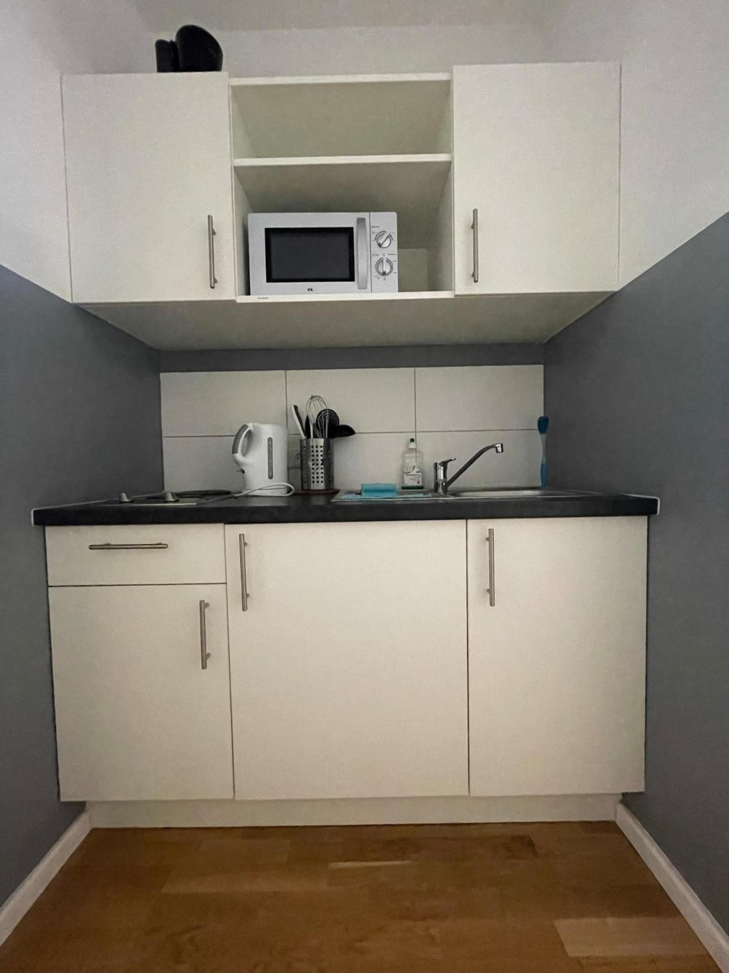 Simplex Apartments Am Ludwigsplatz คาร์ลสรูเฮอ ภายนอก รูปภาพ